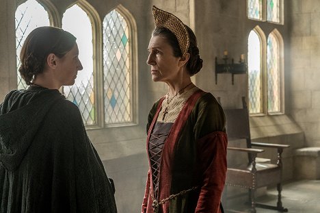 Laura Carmichael, Harriet Walter - The Spanish Princess - A Polite Kidnapping - Photos