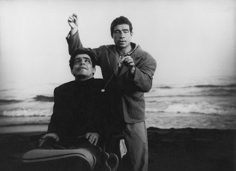 Vittorio Gassman, Ugo Tognazzi - Os monstros - Do filme
