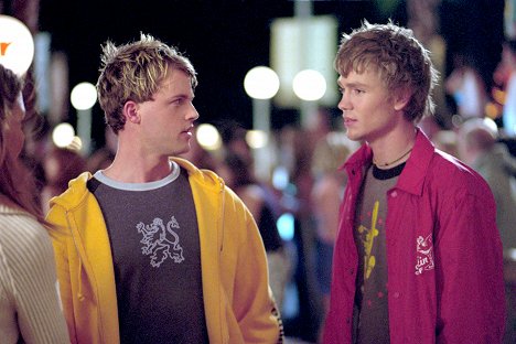 Tac Fitzgerald, Chad Michael Murray - Dawson's Creek - 100 Light Years from Home - Photos