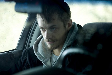 Joel Kinnaman - The Killing - Missing - Film