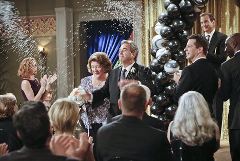Margo Martindale, Beau Bridges - The Millers - Reunited and It Feels So Bad - Photos