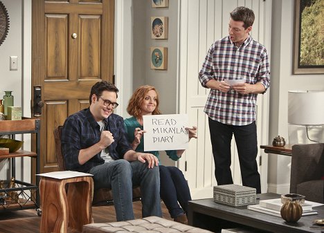 Nelson Franklin, Jayma Mays, Sean Hayes - The Millers - Reunited and It Feels So Bad - Van film
