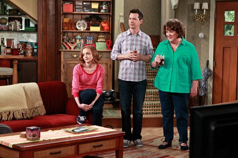 Jayma Mays, Will Arnett, Margo Martindale - The Millers - Louise Louise - Photos