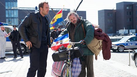 Dominic Boeer, Marco Hofschneider - SOKO Wismar - Zurück in die Wirklichkeit - Z filmu