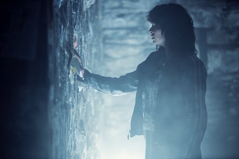 Ashleigh Cummings - Nosferatu - The Dark Tunnels - Z filmu