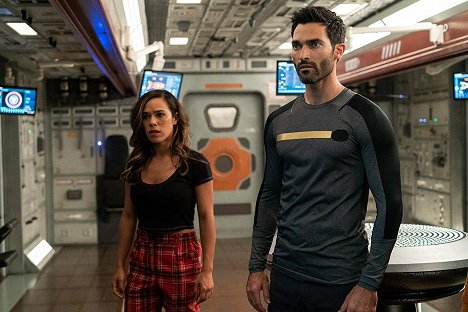 Jessica Camacho, Tyler Hoechlin - Another Life - À travers l'univers - Film