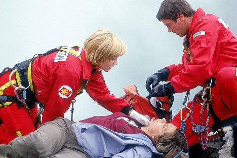 Roswitha Meyer, Andrea Dengler, Tom Mikulla - Medicopter 117 - Jedes Leben zählt - Verschollen - Filmfotos