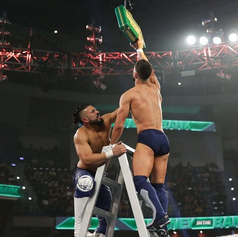 Manuel Alfonso Andrade Oropeza - WWE Money in the Bank - Photos