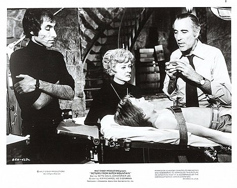 Anthony James, Bette Davis, Ike Eisenmann, Christopher Lee - Return from Witch Mountain - Lobby Cards