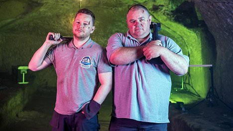 Richard Lee O'Donnell, Darren Sean Enright - Cannibals and Carpet Fitters - Werbefoto