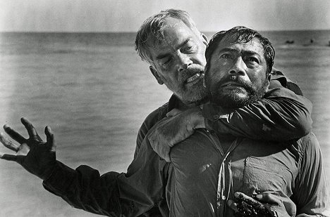 Lee Marvin, Toshirō Mifune - Kahden miehen helvetti - Kuvat elokuvasta