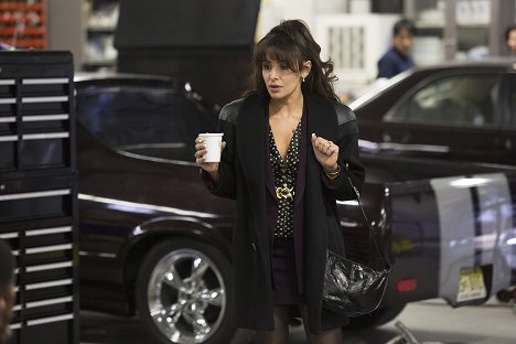 Sarah Shahi - City on a Hill - If Only the Fool Would Persist in His Folly - Photos