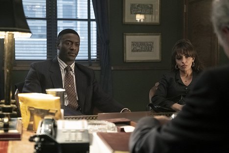 Aldis Hodge, Sarah Shahi - City on a Hill - If Only the Fool Would Persist in His Folly - Photos