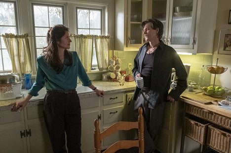 Jill Hennessy, Kevin Bacon - City on a Hill - The Night Flynn Sent the Cops on the Ice - Photos