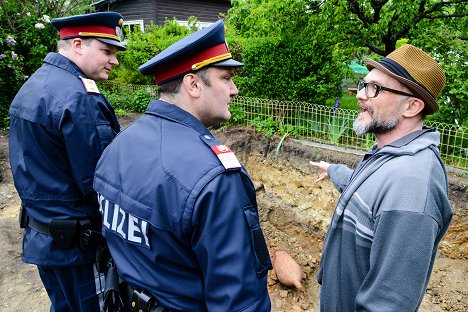 Holger Schober, Martin Leutgeb, Markus Schleinzer - CopStories - Ewig her - Photos