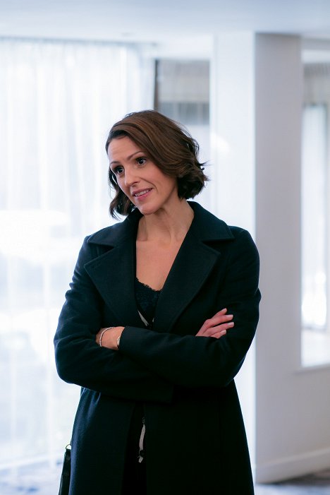 Suranne Jones - Doctor Foster - Episode 4 - Photos