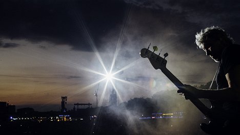 Roger Waters - Roger Waters Us + Them - Photos