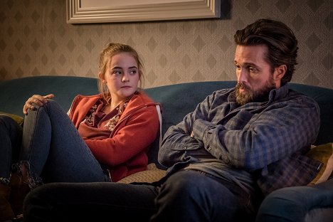 Millie Gibson, Emmett J. Scanlan - De Max à Maxine - Photos