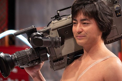 Takayuki Yamada - The Naked Director - Season 1 - Photos
