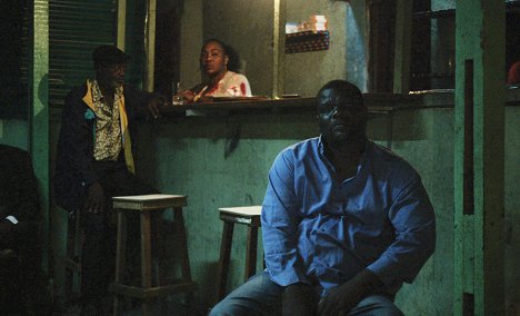 Papi Mpaka - Félicité - De la película