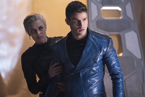 Wallis Day, Cameron Cuffe - Krypton - Zods and Monsters - Photos