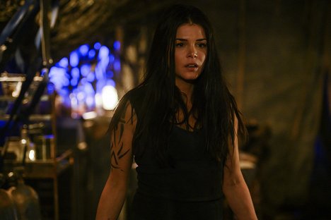 Marie Avgeropoulos - The 100 - What You Take with You - Photos