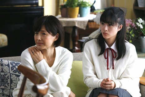 水野真紀, Asuka Kawatoko - Peer: Machi o tsunagu mono - De la película