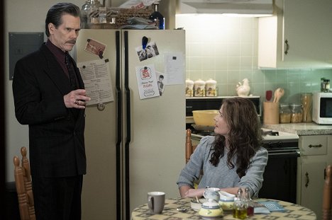 Kevin Bacon, Jill Hennessy - City on a Hill - High on the Looming Gallows Tree - Photos