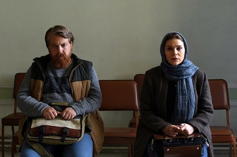Alireza Motamedi, Sahar Dolatshahi - Reza - De la película