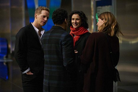 Chris Geere, Indira Varma - This Way Up - Z filmu