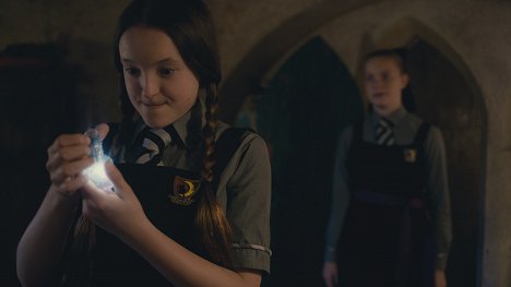 Bella Ramsey - The Worst Witch - Ethel Hallow Saves the Day - Part 1 - Photos