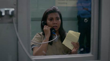 Jessica Pimentel - Orange Is The New Black - L'Angoisse de l'ascenseur - Film