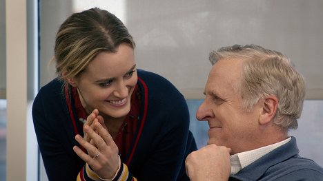 Taylor Schilling, Bill Hoag - Orange Is the New Black - The Hidey Hole - Photos