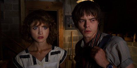 Natalia Dyer, Charlie Heaton - Stranger Things - Season 3 - Z filmu