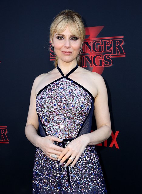 Season 3 World Premiere - Cara Buono - Stranger Things - Season 3 - Z akcí