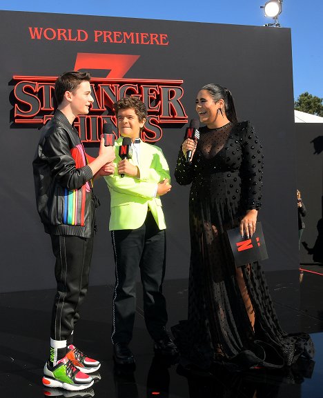 Season 3 World Premiere - Noah Schnapp, Gaten Matarazzo, Jessica Marie Garcia - Stranger Things - Season 3 - Tapahtumista