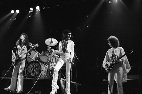 John Deacon, Freddie Mercury, Brian May - Queen: The Legendary 1975 Concert - Filmfotos