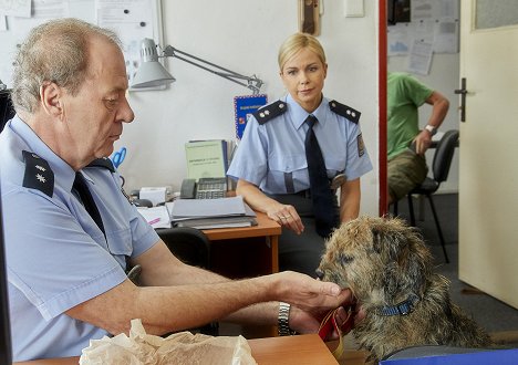 Zdeněk Palusga, Jaroslava Stránská - Policie Modrava - Vyhaslý případ - Z filmu