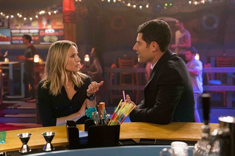 Kristen Bell, Max Greenfield - Weronika Mars - Entering a World of Pain - Z filmu