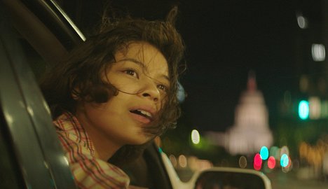 Eva Noblezada - Yellow Rose - Van film