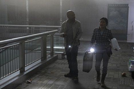 Lennie James, Karen David - Fear the Walking Dead - 210 szó percenként - Filmfotók