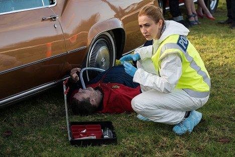 Cristina Serban Ionda - Brokenwood – Mord in Neuseeland - Benzin im Blut - Filmfotos