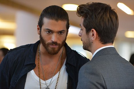 Can Yaman, Birand Tunca - Erkenci Kuş - Episode 16 - Do filme