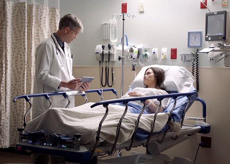 Christie Burson - Night Nurse - Kuvat elokuvasta