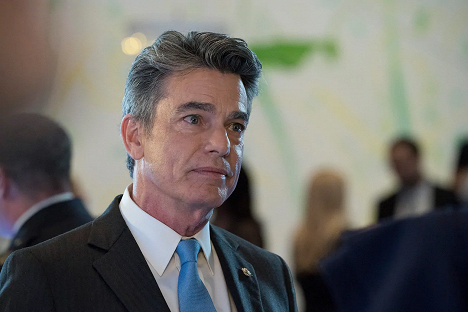 Peter Gallagher - Law & Order: Special Victims Unit - Blackout - Photos