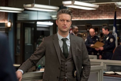 Peter Scanavino - Law & Order: Special Victims Unit - Plastic - Photos