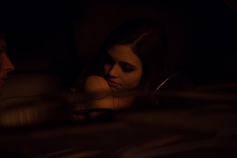 India Eisley - Adolescence - Z filmu