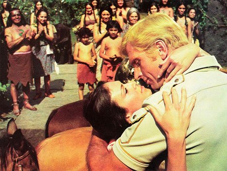 Pamela Hensley, Ron Ely - Doc Savage: The Man of Bronze - Kuvat elokuvasta