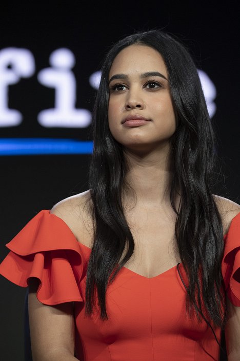 The cast and executive producers of Freeform’s “Party of Five” gave the press at the 2019 TCA Winter Press Tour an exclusive first look at the new series, at The Langham Huntington, in Pasadena, California, USA - Emily Tosta - Party of Five - Tapahtumista