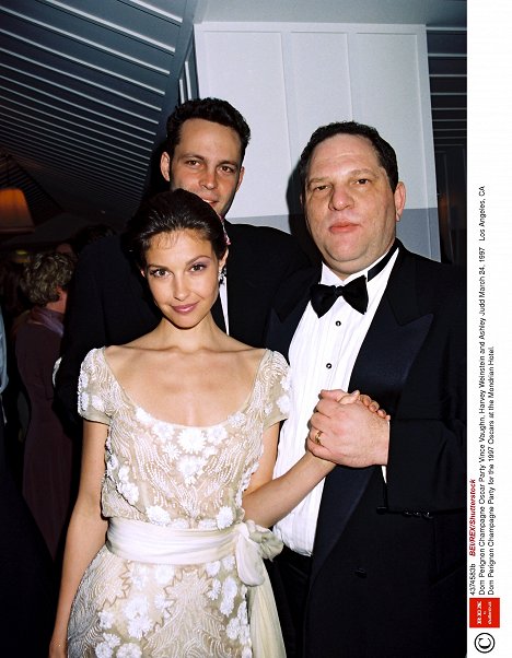 Vince Vaughn, Ashley Judd, Harvey Weinstein - Untouchable (Intocable) - De la película